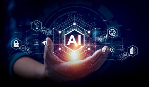 يد تعلوها كلمة (AI) وهي اختصار لكلمة الذكاء الاصطناعي يد تعلوها كلمة (AI) وهي اختصار لكلمة الذكاء الاصطناعي | تعبيرية