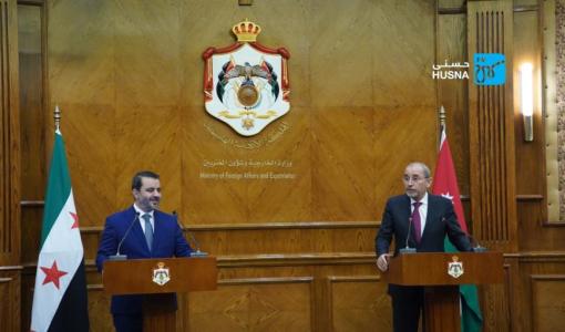 أيمن الصفدي ونظيره السوري أسعد الشيباني في عمّان 7/1/2025 | حسنى