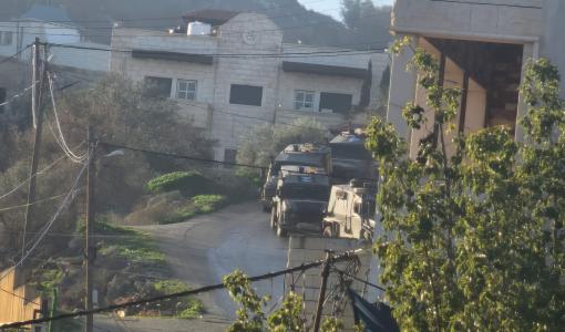 جنود الاحتلال يحاصرون مبنى في بلدة قباطية في جنين 14/1/2025