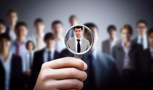 صورة موظفين تعبيرية