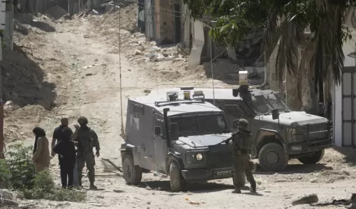 آليات وجنود جيش الاحتلال خلال اقتحام سابق في الضفة | المصدر: أسوشييتد برس