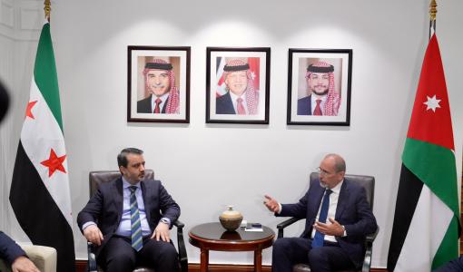 وزير الخارجية أيمن الصفدي ونظيره السوري أسعد الشيباني في عمان 19/7/2025 | المصدر: وزارة الخارجية الأردنية