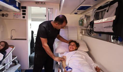 من إجلاء القوات المسلحة لعدد من إطفال غزة لتلقي العلاج في الأردن من إجلاء القوات المسلحة لعدد من إطفال غزة لتلقي العلاج في الأردن 30/7/2025 | المصدر: بترا