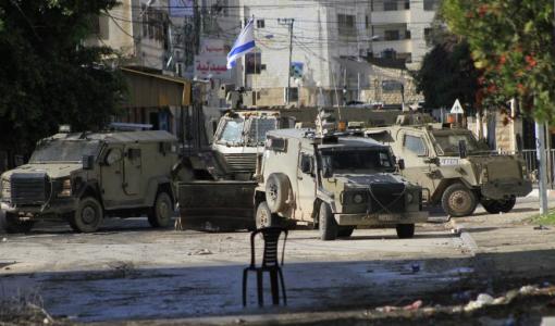 آليات لجيش الاحتلال تغلق أحد الطرق في الضفة الغربية | المصدر: GLOBALLOOKPRESS