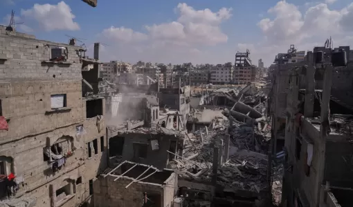 مبان مدمرة نتيجة غارات الاحتلال على مدينة غزة مبان مدمرة نتيجة غارات الاحتلال على مدينة غزة | أسوشييتد برس