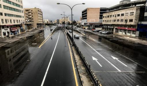 صورة أرشيفية لتساقط الأمطار في عمان | المملكة