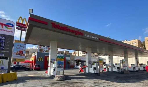 محطة وقود تابعة لشركة توتال إنيرجي في الأردن