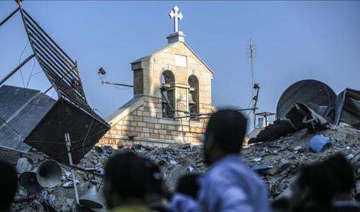 أنقاض كنيسة في غزة