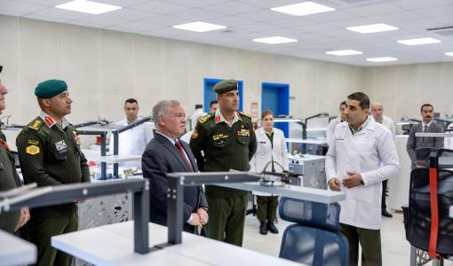 من افتتاح الملك مجمع طب وجراحة الفم والأسنان العسكري في خلدا 3/2/2026 | الديوان الملكي