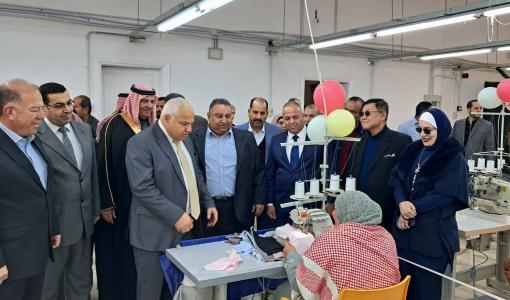 وزير العمل خالد البكار خلال افتتاح فرع إنتاجي في لواء بلعما بالمفرق لتشغيل 150 أردنيا 8/2/2026 | وزارة العمل