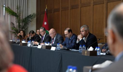 جانب من اللقاء  الذي عقد في رئاسة الوزراء حول إجراءات الحكومة للتعامل مع تداعيات الأوضاع الإقليمية 25/3/2026 | رئاسة الوزراء