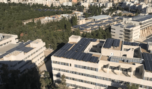 إطلالة إحدى النوافذ في مستشفى الجامعة الأردنية | خرائط جوجل