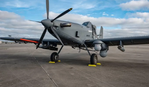 طائرة من طراز  AIR TRACTOR تابعة لسلاح الجو الملكي الأردني