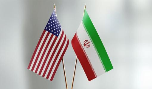 العلمان الإيراني والأمريكي