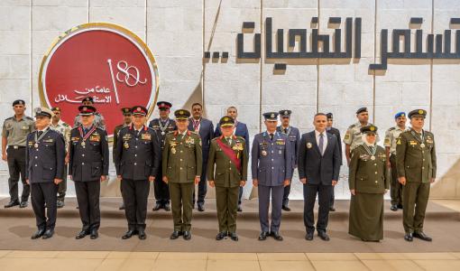 الملك عبدالله الثاني خلال احتفال الجيش العربي بالمناسبات الوطنية