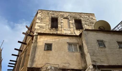 عقار الباشا التاريخي في القدس المحتلة
