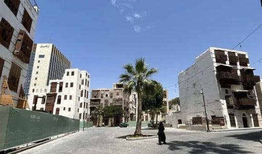 صورة تظهر لحظة تصدي الدفاعات الجوية السعودية لصواريخ حوثية في الأفق | الأناضول