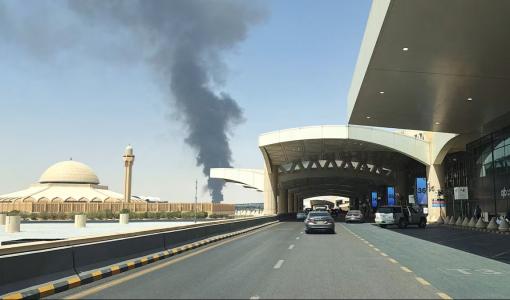 مشهد قيل إنه لتصاعد أعمدة الدخان من مطار الرياض 19/9/2026 | رويترز