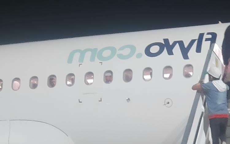 طائرة الخطوط الجوية الرومانية أقلت فلسطينيين من مطار رامون إلى كينيا