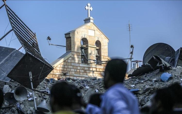 أنقاض كنيسة في غزة