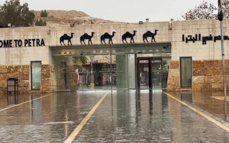 أمطار في مدينة البترا 25/3/2026 | مواقع التواصل