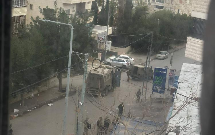 جانب من اقتحام عدة أحياء بمدينة بيت لحم وتنفيذ حملة اعتقالات 16/3/2026 | فلسطين بوست