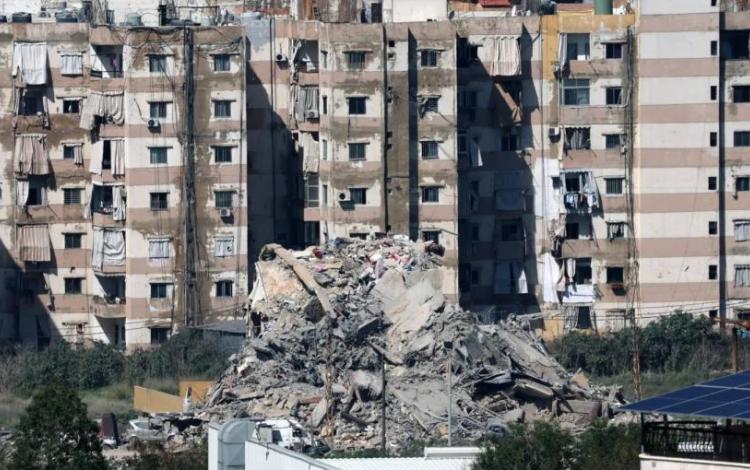 دمار خلفته غارة إسرائيلية في قلب بيروت عاصمة لبنان | وكالة الأنباء الفرنسية
