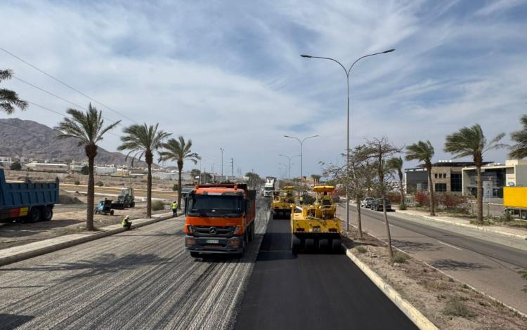 من اعمال صيانة مدخل مدينة العقبة 30/3/2026 | وزارة الأشغال العامة والإسكان