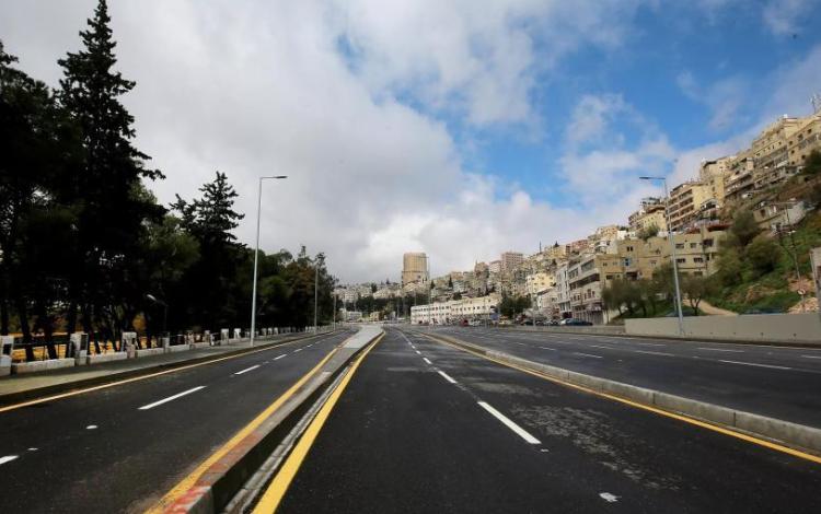 أحد الشوارع الفارغة في عمان | فرانس برس