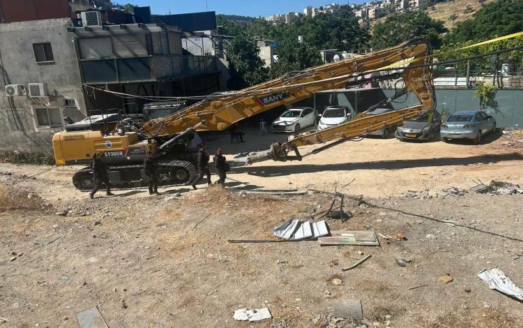 جانب من اقتحام حي البستان في بلدة سلوان جنوب المسجد الأقصى لتنفيذ عملية هدم 25/5/2026 | فلسطين بوست