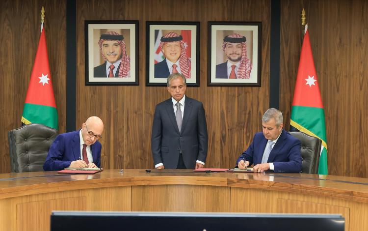 جانب من توقيع أول اتفاقية استثمار لإنتاج الأمونيا الخضراء في الأردن 10/5/2026 | وزارة الطاقة والثروة المعدنية