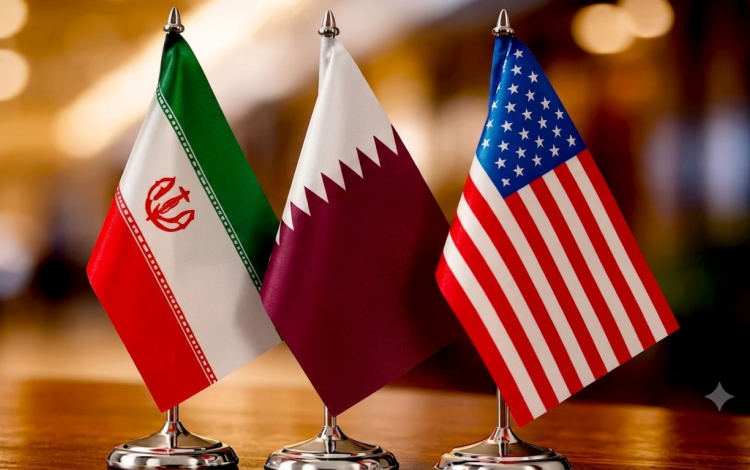 أعلام الولايات المتحدة وقطر وإيران