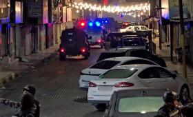 الأجهزة الأمنية في شارع البنوك لواء الرمثا 25/11/2025